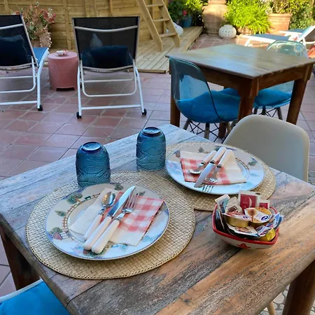 Acomodação com café da manhã  La Casa Di Sasi 3*